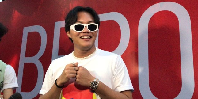 Sempat Tertunda Tiga Tahun, Rizky Febian Hadirkan Album Kedua yang Disebut Kece