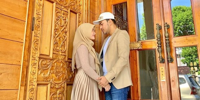 Previously Concealed about Her Marriage with Fomal, Fikoh LIDA Reveals Reception Party Plans in Jakarta