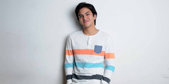 Sempat Tolak, Ini Cerita Rizky Nazar Isi Soundtrack 'MAGIC HOUR'