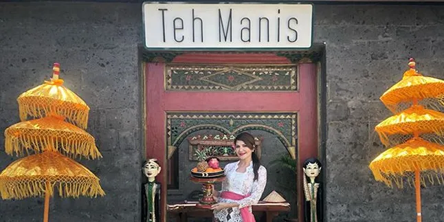 Sempat Tutup, Tamara Bleszynski Kembali Buka Warung 'Teh Manis' Miliknya