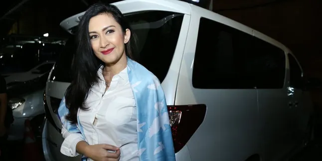 Sempat Tutupi Kecelakaan Zack Lee, Nafa Urbach Buka Suara Sempat Tutupi Kecelakaan Zack Lee, Nafa Urbach Buka Suara