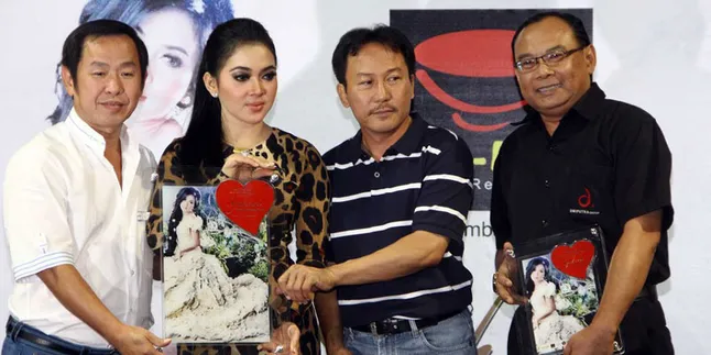 'Semua Karena Cinta' Persembahan Akhir Tahun Syahrini