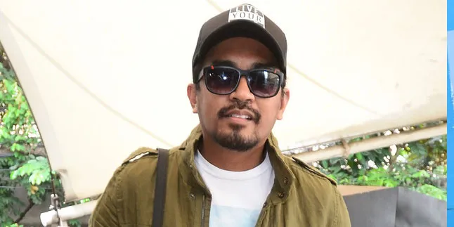 Seni Jadi Media Bagi Glenn Fredly Untuk Bebas Berekspresi Seni Jadi Media Bagi Glenn Fredly Untuk Bebas Berekspresi