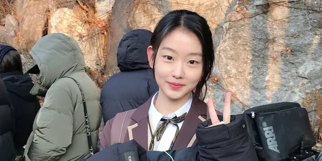 Seo Su Min Continues to Work Part-Time Even Though 'AGENT KIM REACTIVATED' is a Huge Success