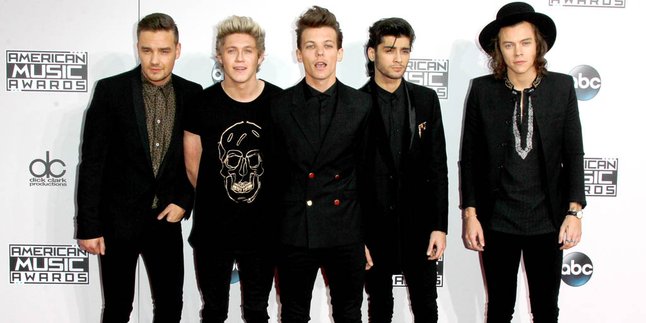 Seorang Pria Meminta Maaf Pada Fans One Direction, Kenapa?