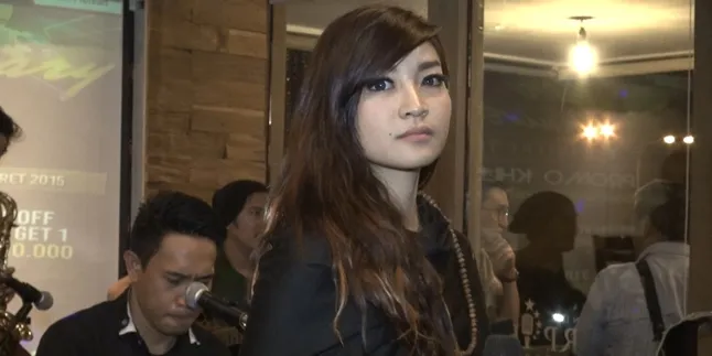 Seperti Apa Cinta Itu di Mata Si Cantik Egha Latoya?