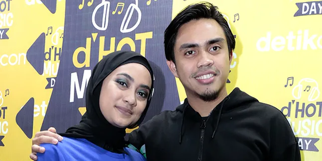 Seperti Apa Sih Awal Mula Tercetusnya Buku Hingga Menjadi Film '#TemanTapiMenikah'? Seperti Apa Sih Awal Mula Tercetusnya Buku Hingga Menjadi Film '#TemanTapiMenikah'?