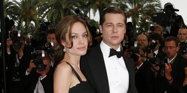 Seperti Apa Sih Bulan Madu Ala Brad Pitt - Angelina Jolie? Seperti Apa Sih Bulan Madu Ala Brad Pitt - Angelina Jolie?
