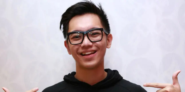 Seperti Apa Sih Tradisi Ulang Tahun di Keluarga Brandon Salim? Seperti Apa Sih Tradisi Ulang Tahun di Keluarga Brandon Salim?