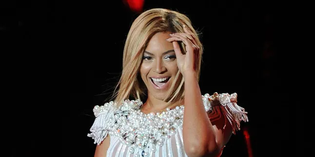 Seperti Apa Sih Wajah Beyonce Saat Baru Bangun Tidur? Seperti Apa Sih Wajah Beyonce Saat Baru Bangun Tidur?