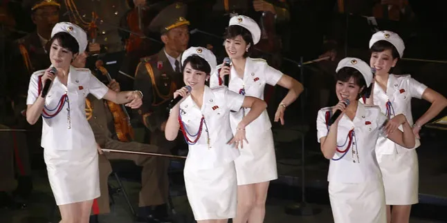 Seperti Ini Nih Eskpresi Cewek Korsel Tonton Girlband Korea Utara