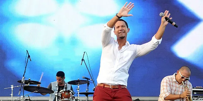 Sepi Penonton, Maliq and D'Essential Tetap Enerjik di 280 Festival