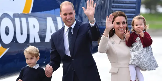 Serba Biru, Kate Middleton Ajak Suami & 2 Anaknya Dandan Kompak