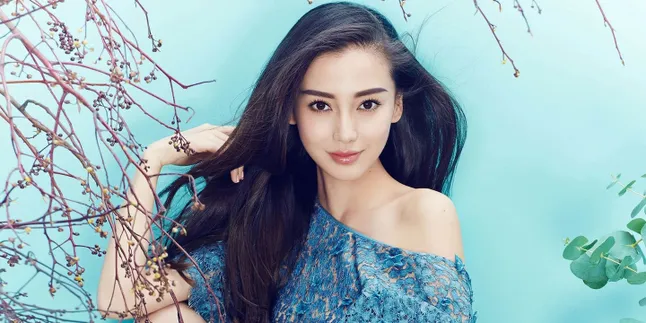 Serba Merah, Angelababy Menangis Haru Saat Upacara Pernikahan