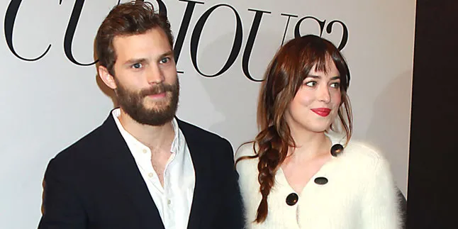 Seri Baru Novel 'Fifty Shades of Grey' Siap Dirilis! Seri Baru Novel 'Fifty Shades of Grey' Siap Dirilis!
