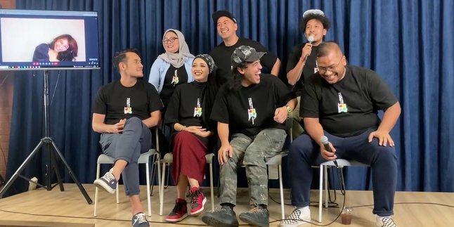 Series NAME FOR A BAND Siap Tayang, Duet Pandji Pragiwaksono & Gamila Arief Di Genre Mockumentary