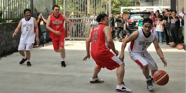 Sering Kompakan, Gimana Jadinya Ketika Ahok-Djarot Bermusuhan?