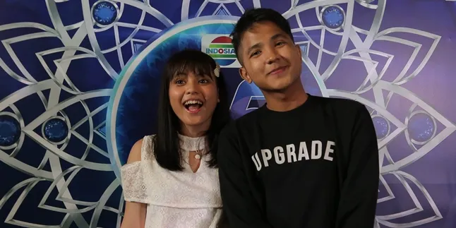 Sering Terlihat Bersama, Jirayut dan Putri DA Pacaran? Sering Terlihat Bersama, Jirayut dan Putri DA Pacaran?