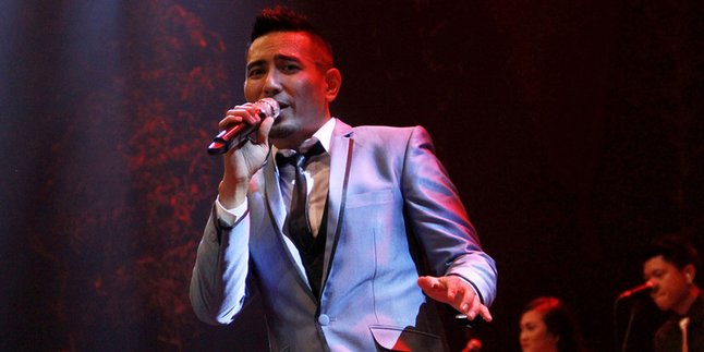 Seru, Banyak Kolaborasi Keren di Konser Spesial Rio Febrian