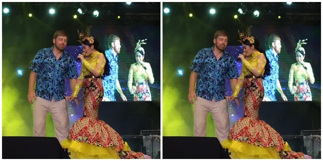 Serunya Banyuwangi Batik Festival, Bule Pun Ikut Bergoyang