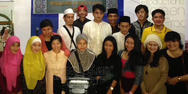 Serunya Buka Puasa Bareng 'PESANTREN DAN ROCK N ROLL SEASON 3'!