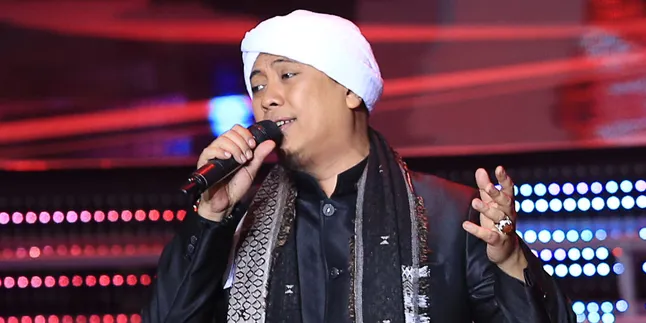 Setahun Merenung, Opick Keluar Dengan 'SANG MAHA CAHAYA'