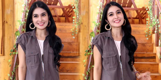 Setahun Pacaran, Sandra Dewi Belum Siap ke Pelaminan Setahun Pacaran, Sandra Dewi Belum Siap ke Pelaminan