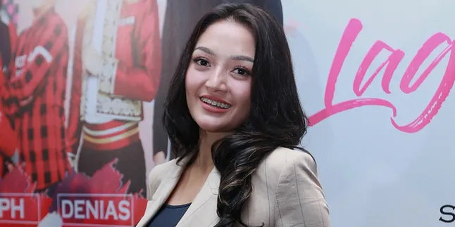Setahun Viral, Nagaswara Rilis Album Siti Badriah LAGI SYANTIK THE ALBUM Setahun Viral, Nagaswara Rilis Album Siti Badriah LAGI SYANTIK THE ALBUM