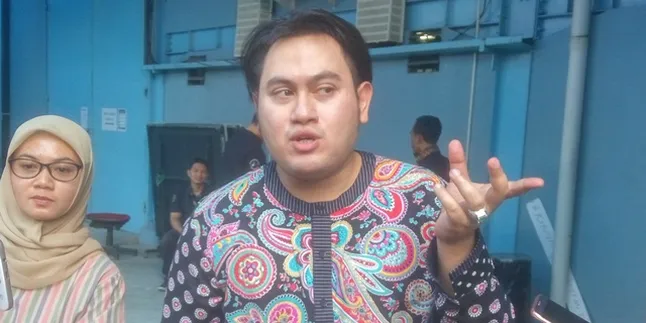 Setelah Cerai, Bagaimana Hubungan Nassar Dengan Anak-Anak?