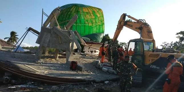 Setelah Dihantam Gempa 7 SR, Lombok Kembali Diguncang Gempa Berkekuatan 6,2 SR
