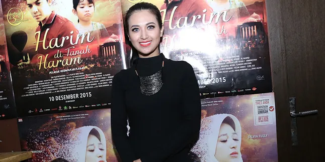 Setelah Jadi PSK, Sylvia Fully Tolak Tegas Tawaran Peran Vulgar Setelah Jadi PSK, Sylvia Fully Tolak Tegas Tawaran Peran Vulgar