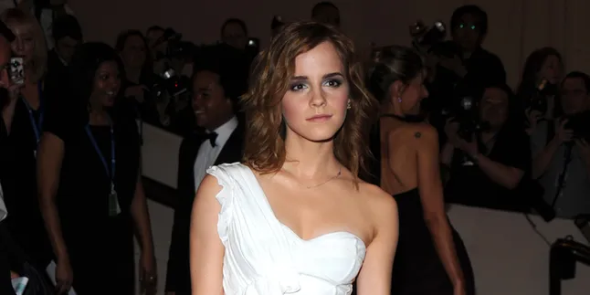 Setelah Jennifer Lawrence, Foto Bugil Emma Watson Juga Beredar?