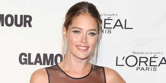 Setelah Karlie Kloss, Doutzen Kroes Juga Bakal Tinggalkan VS