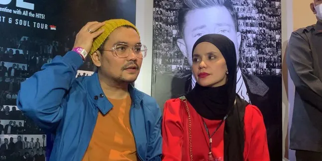 Setelah Mata Kirinya Dioperasi, Indra Bekti Ungkap Mata Kanannya Belum Bisa Melihat Normal