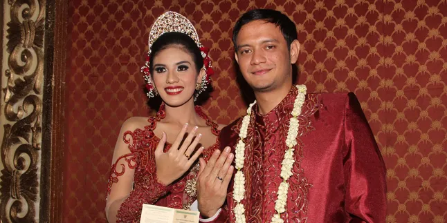 Setelah Menikah, Eno Netral Tak Merasa Ada Perubahan Setelah Menikah, Eno Netral Tak Merasa Ada Perubahan