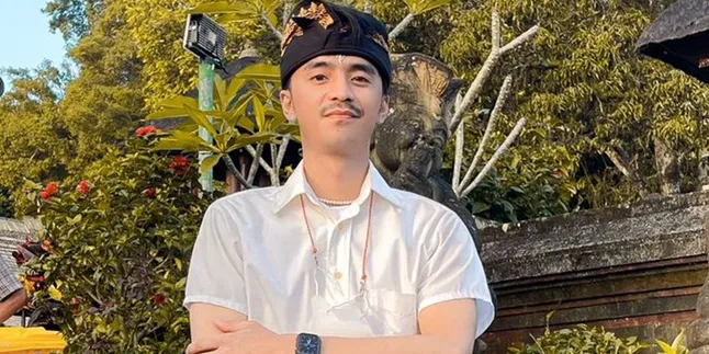 Setelah Puas Raih Kepopuleran Hingga Tawaran Pekerjaan, Selebgram Verdyo Agusti Usman Ingin Segera Lamar Pacarnya Setelah Puas Raih Kepopuleran Hingga Tawaran Pekerjaan, Selebgram Verdyo Agusti Usman Ingin Segera Lamar Pacarnya