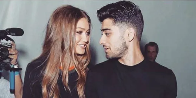 Setelah Selfie di Ranjang, Gigi Hadid & Zayn Pose Mesra Lagi Setelah Selfie di Ranjang, Gigi Hadid & Zayn Pose Mesra Lagi