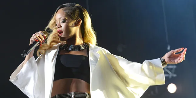 Sewa Rumah Mewah, Rihanna Habiskan Rp 84 Miliar