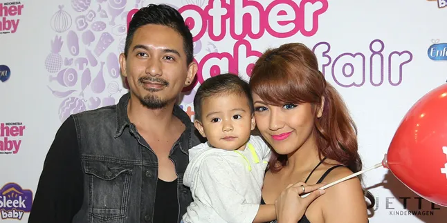 Sharena Gunawan: Jadi Ibu Adalah Profesi Paling Susah di Dunia Sharena Gunawan: Jadi Ibu Adalah Profesi Paling Susah di Dunia