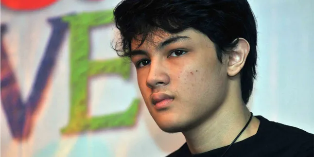 Shawn Adrian Khulafa Akui Belum Ada Temen Cewek Yang Naksir Shawn Adrian Khulafa Akui Belum Ada Temen Cewek Yang Naksir