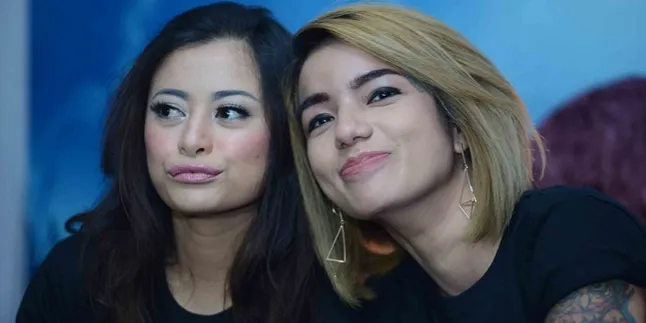 Sheila Marcia Reuni Dengan Sahabat di 'HANTU JERUK PURUT REBORN'