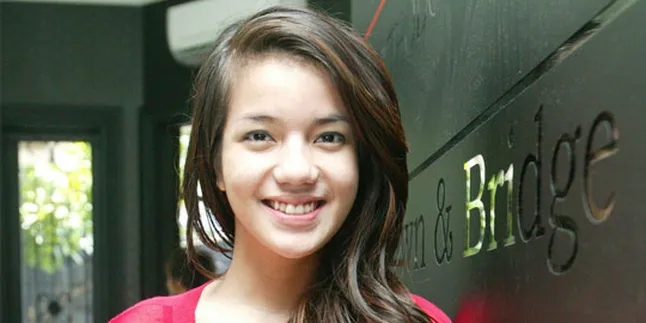 Shelia Marcia Larang Anji Bertemu Dengan Leticia