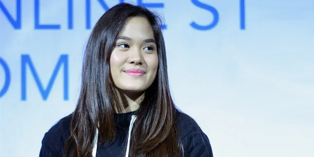Sheryl Sheinafia Merasa Aneh Mendengar Suaranya Sendiri