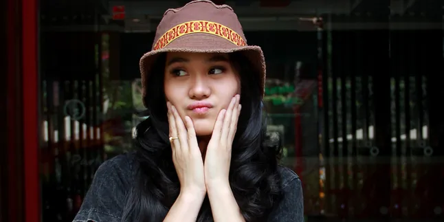 Sheryl Sheinafia Suka Banget Rekam Suara Sendiri!