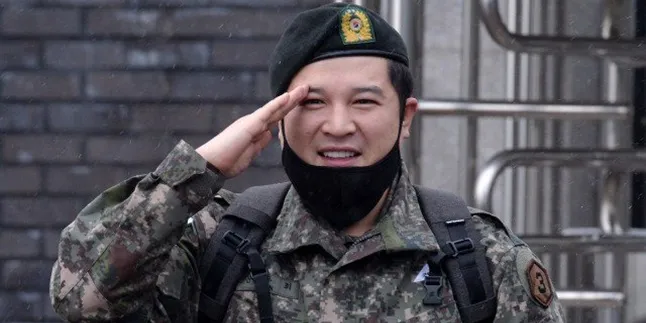 Shindong SuJu Keluar Wamil, Langsung 'Diculik' ke Bandara Shindong SuJu Keluar Wamil, Langsung 'Diculik' ke Bandara