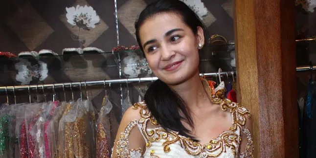 Shireen Sungkar Berharap Masih Kebagian Surat Nikah