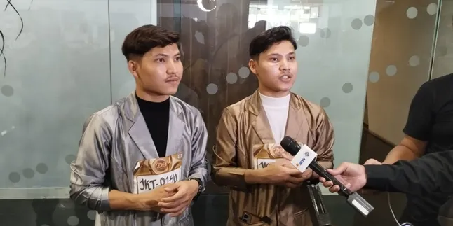 The Twins Hasan-Husein Capture Attention at DA 8 Audition, Willing to Leave at 2 AM from Karawang