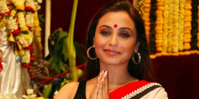 Siap Comeback, Rani Mukherjee Photoshoot di Studio Milik Suami