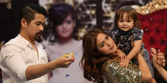 Siap-Siap Dinner Romantis Sama Gempi, Ini Yang Dilakukan Baby El Siap-Siap Dinner Romantis Sama Gempi, Ini Yang Dilakukan Baby El