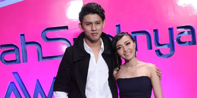 Siapkan Pernikahan, Rinni & Jevin Julian Sering Ribut Kecil Siapkan Pernikahan, Rinni & Jevin Julian Sering Ribut Kecil